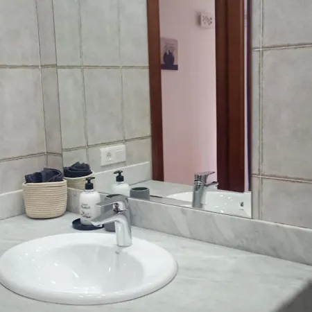 Apartamento In The Center Near To The Puerto del Carmen (Lanzarote)