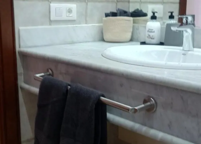 In The Center Near To The アパート