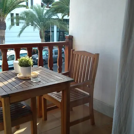 Apartman In The Center Near To The *