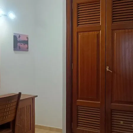 Apartman In The Center Near To The *