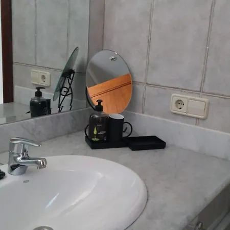 In The Center Near To The פוארטו דל כרמן