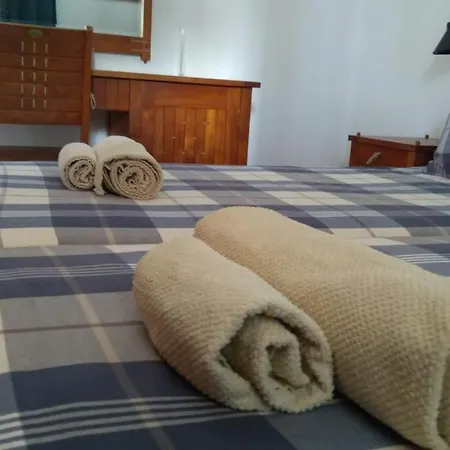 In The Center Near To The דירה *